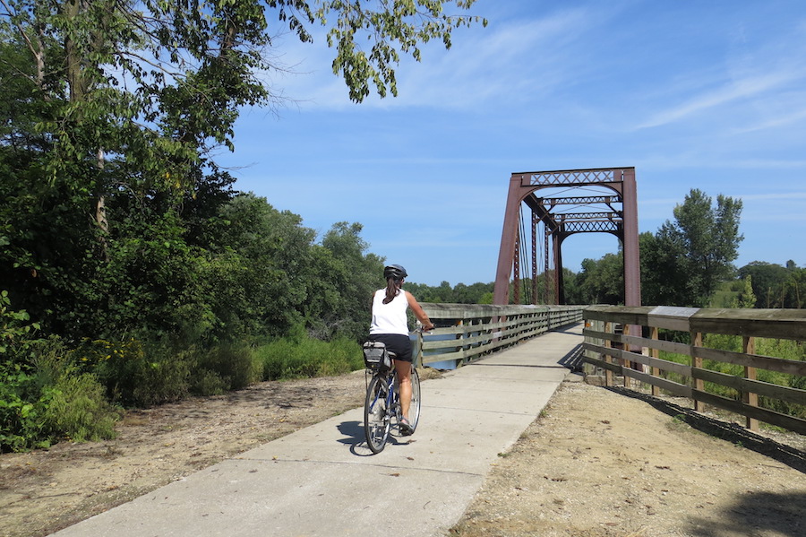 Raccoon-River-Valley-Trail-bridge-over-the-North-Raccoon-River-Photo-by-Laura-Stark